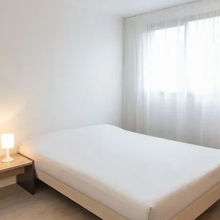 City Residence Aix-En-Provence Aparthotel 2*